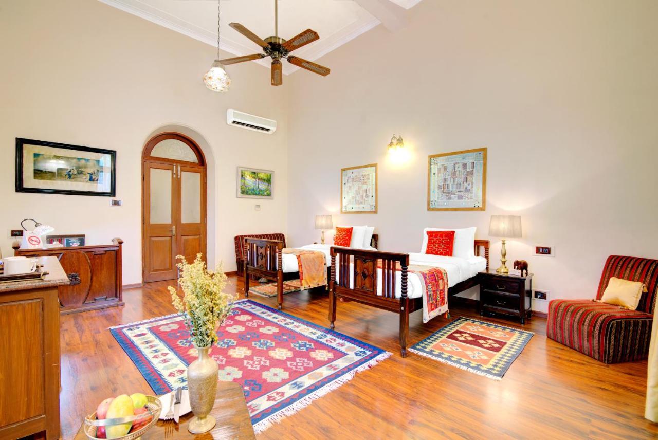 WelcomHeritage Shivavilas Palace, HAMPI Hospet Exterior foto