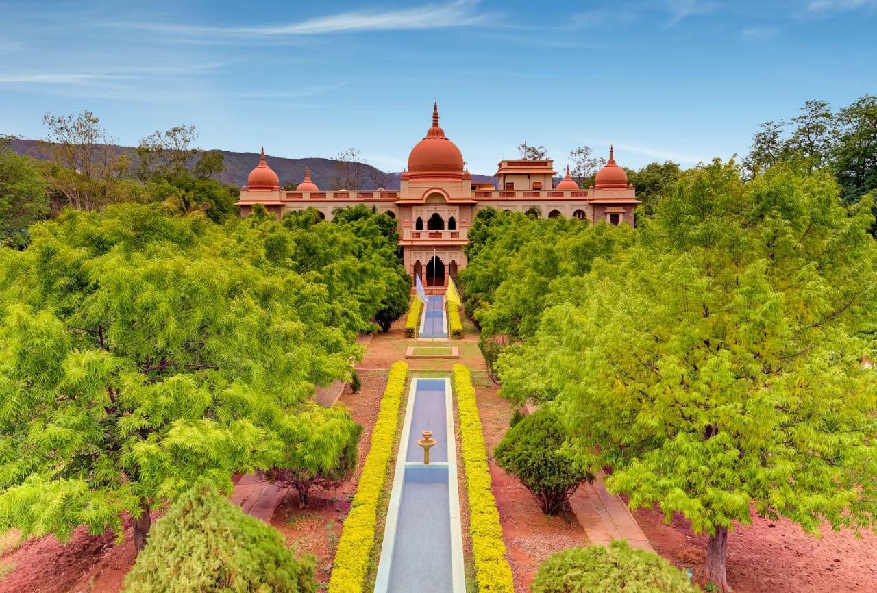 WelcomHeritage Shivavilas Palace, HAMPI Hospet Exterior foto